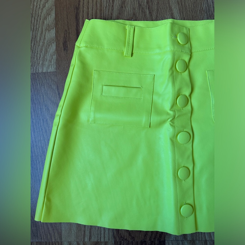 Women skirt